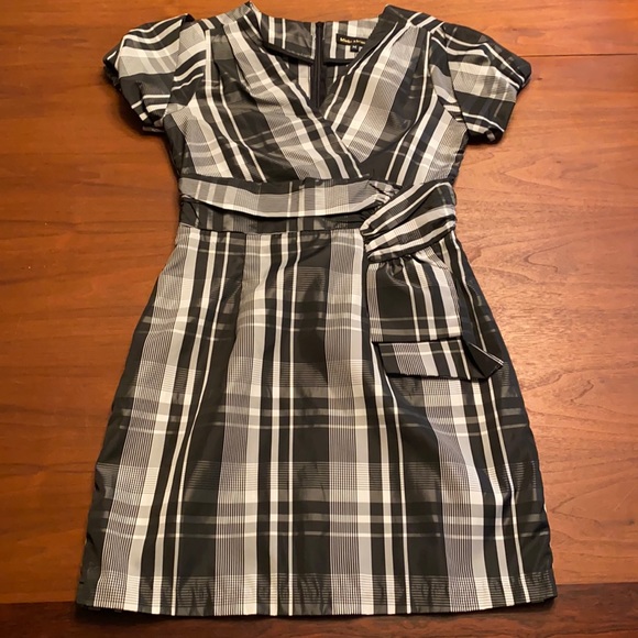 Mieko Mellucci Plaid Dress - Picture 5 of 7